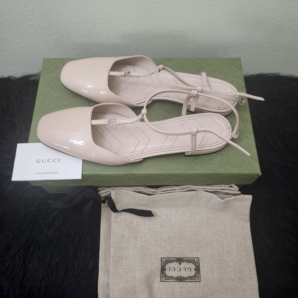 Gucci Women's Brown Patent Leather Flats